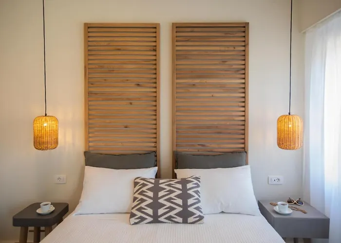 Anemelia Luxury * ארגוסטולי