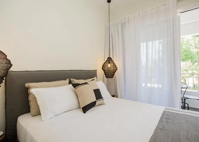 Anemelia Luxury