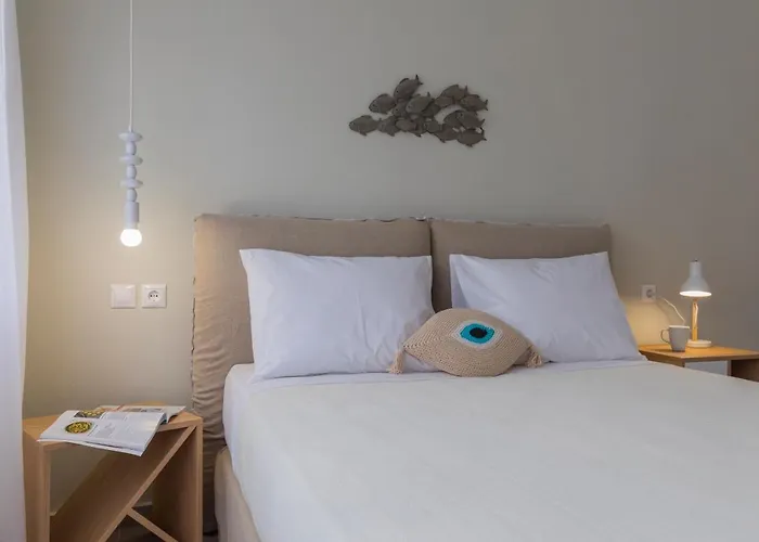 Anemelia Luxury * ארגוסטולי