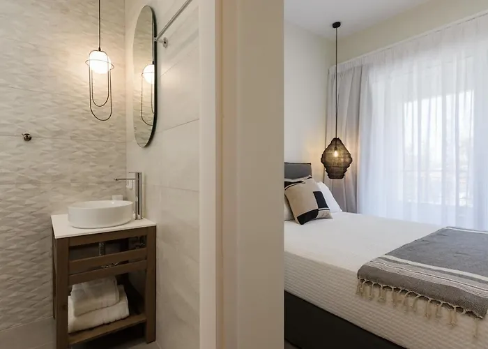 Anemelia Luxury *